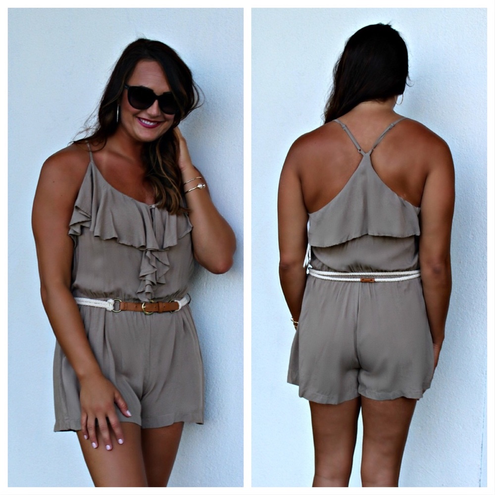 NWT Taupe Romper - Size L